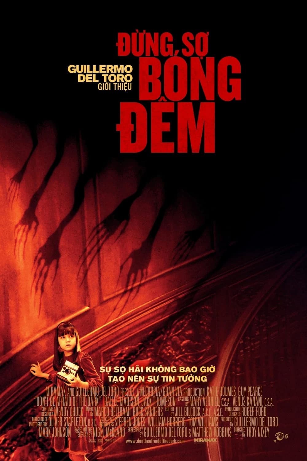Xem Phim Đừng Sợ Bóng Đêm Vietsub HD Online - Rophim